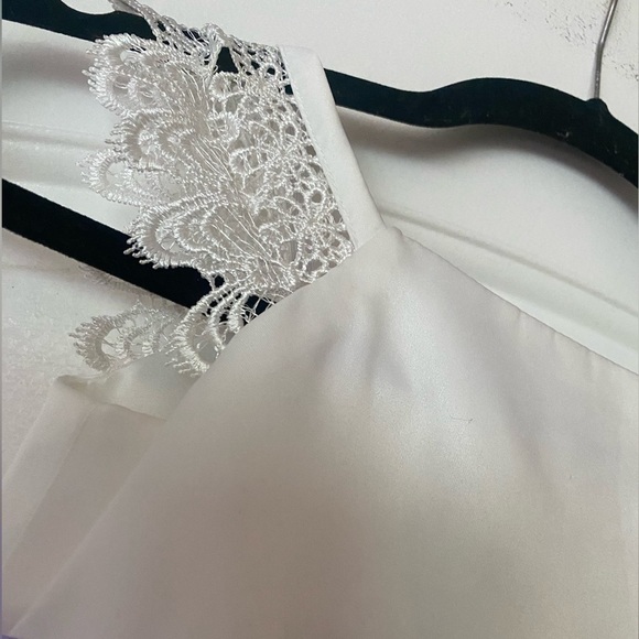 White Flower Girl Dress With Purple Satin Sash tag says size 24g - Picture 6 of 7